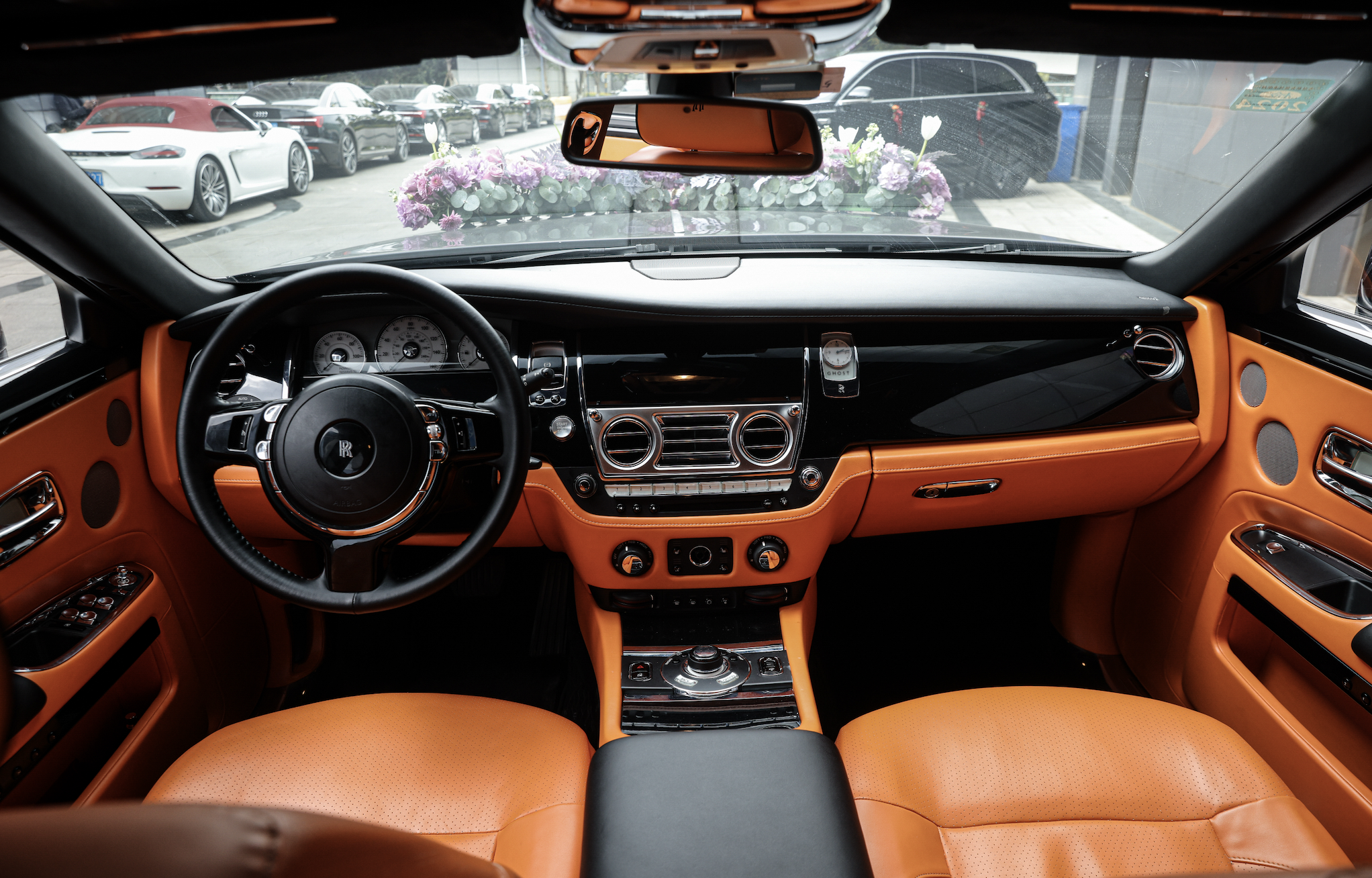 【勞斯萊斯】幻影 + 【勞斯萊斯】古斯特*5輛