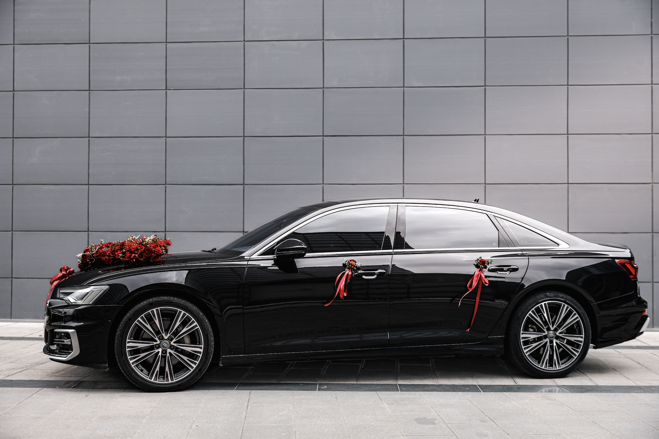 【奧迪】A8L + 【奧迪】A6L*5輛