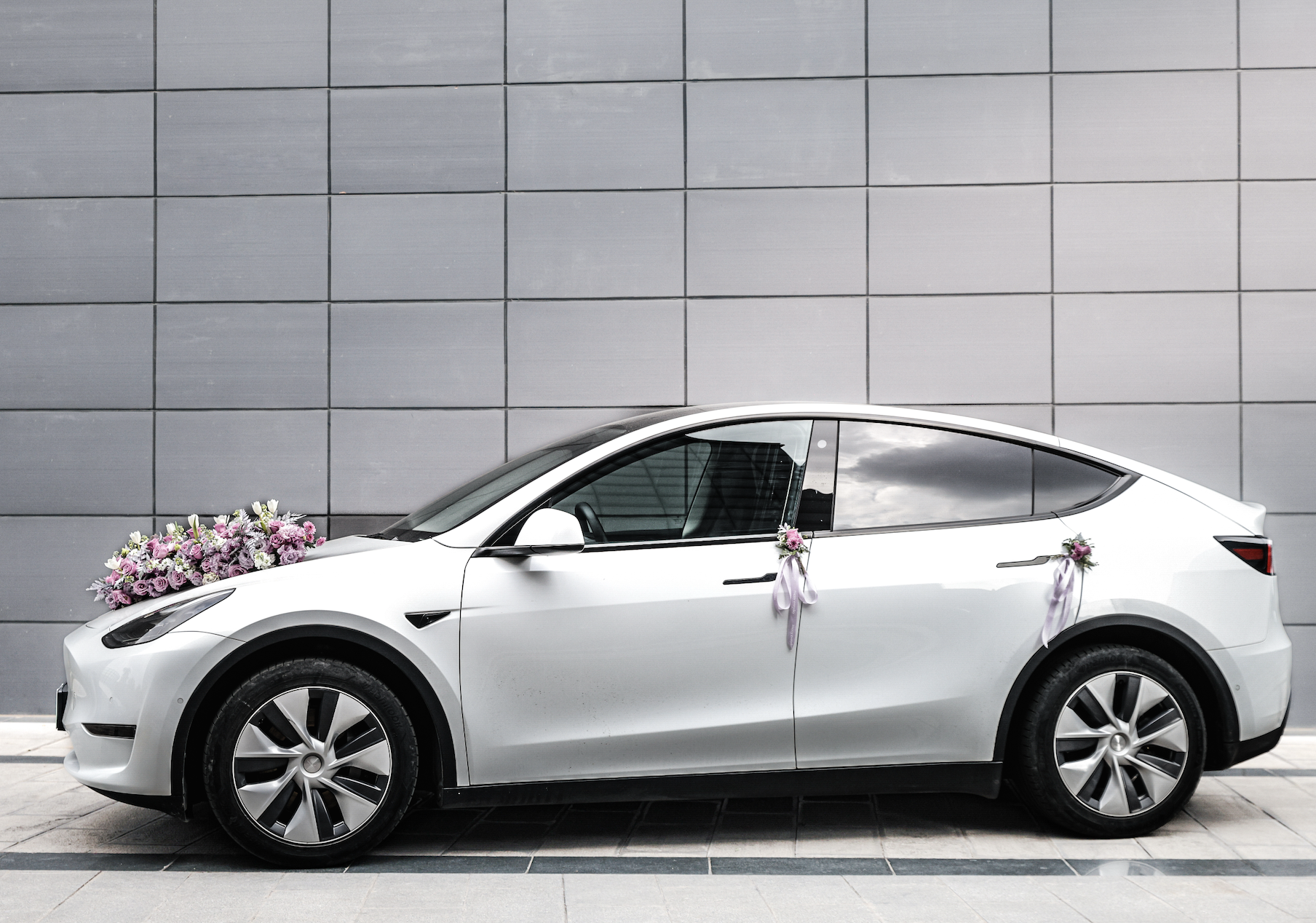 【奔馳】C系 + 【特斯拉】Model Y*5輛