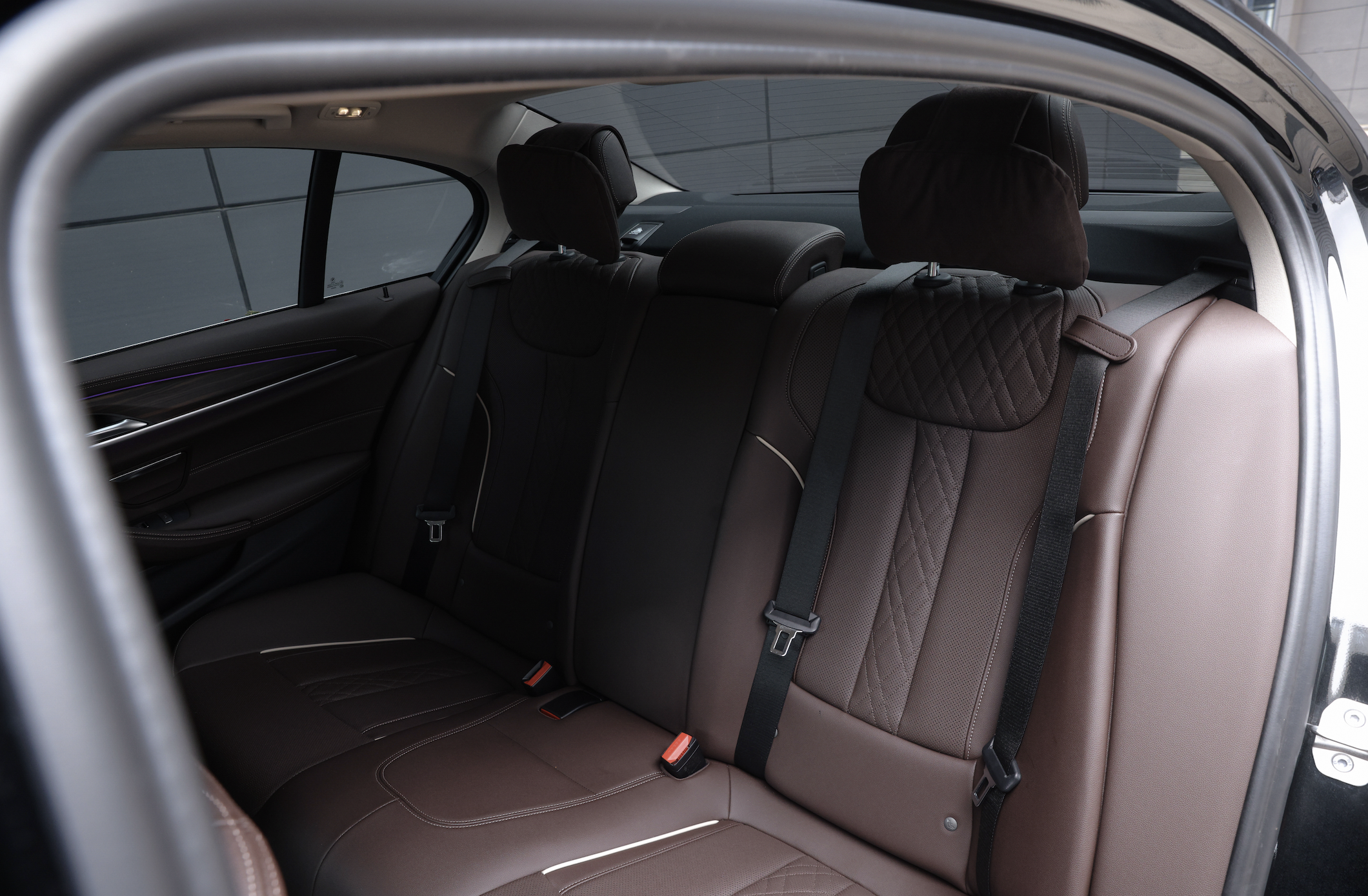 【保时捷】帕拉梅拉 + 【宝马】5系*5辆