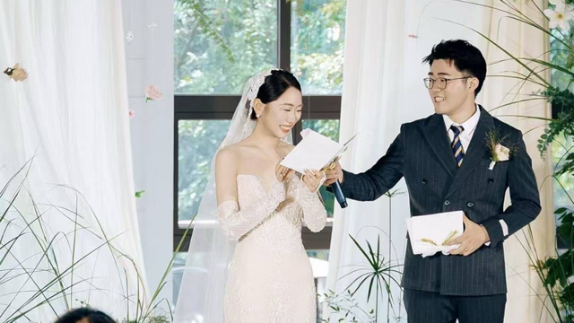 户外一样活泼的开场