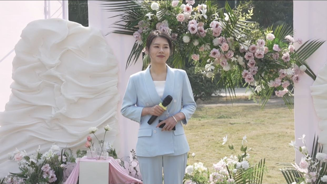 温馨浪漫的草坪婚礼