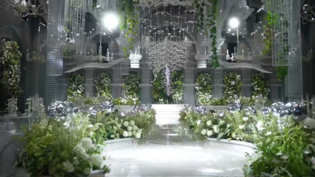 朝暮与年岁并往，与你共至光年